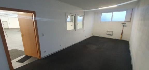 Pronájem nebytového prostoru 400 m², Dieselstr. 13, Arnsberg, Severní Porýní-Vestfálsko Pronájem nebytového prostoru 400 m², Dieselstr. 13, Arnsberg, Severní Porýní-Vestfálsko