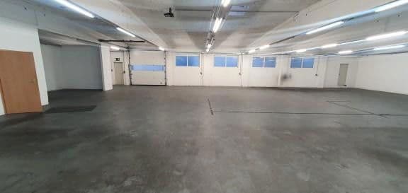 Pronájem nebytového prostoru 400 m², Dieselstr. 13, Arnsberg, Severní Porýní-Vestfálsko Pronájem nebytového prostoru 400 m², Dieselstr. 13, Arnsberg, Severní Porýní-Vestfálsko