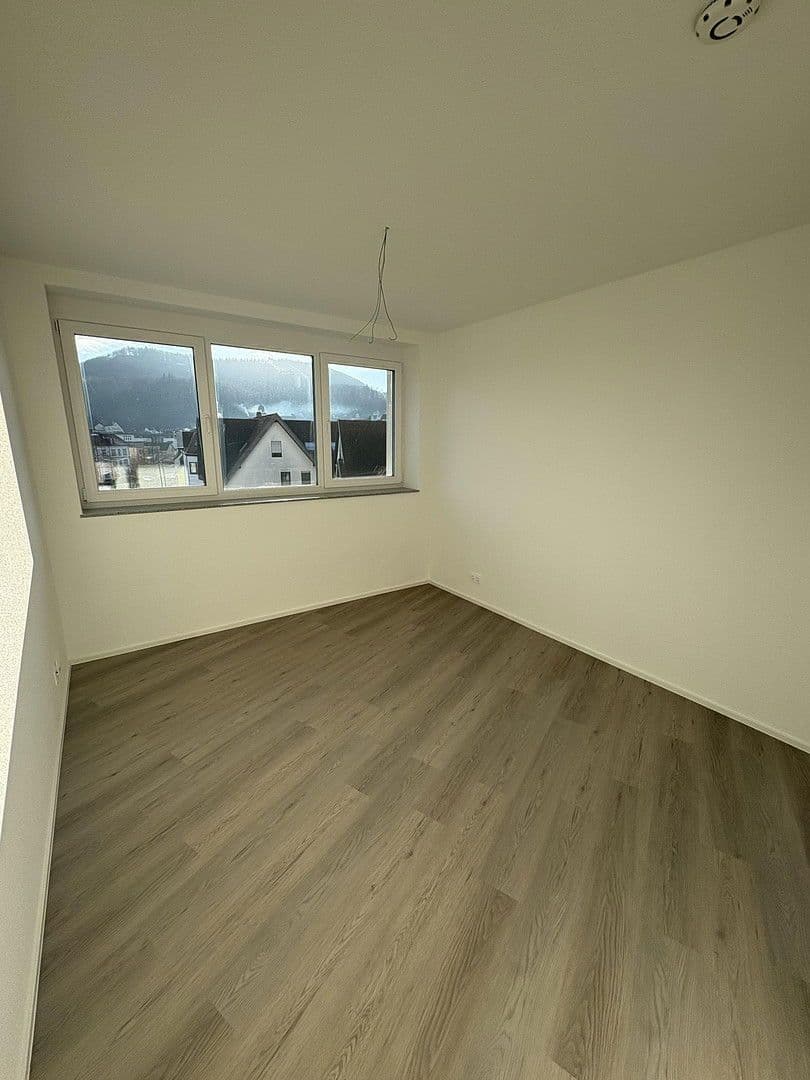 Pronájem bytu 98 m², Petrusstraße 9, Albstadt, Bádensko-Württembersko Pronájem bytu 98 m², Petrusstraße 9, Albstadt, Bádensko-Württembersko