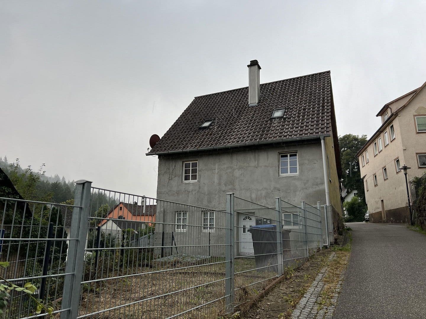 Pronájem bytu 1+1 45 m², Belremstrasse 51, Pforzheim, Bádensko-Württembersko Pronájem bytu 1+1 45 m², Belremstrasse 51, Pforzheim, Bádensko-Württembersko