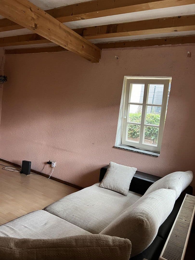 Pronájem bytu 1+1 45 m², Belremstrasse 51, Pforzheim, Bádensko-Württembersko Pronájem bytu 1+1 45 m², Belremstrasse 51, Pforzheim, Bádensko-Württembersko