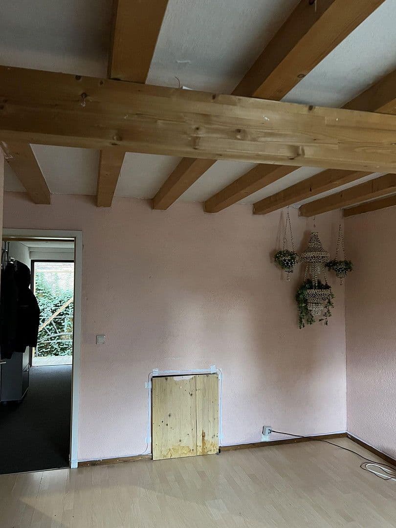 Pronájem bytu 1+1 45 m², Belremstrasse 51, Pforzheim, Bádensko-Württembersko Pronájem bytu 1+1 45 m², Belremstrasse 51, Pforzheim, Bádensko-Württembersko