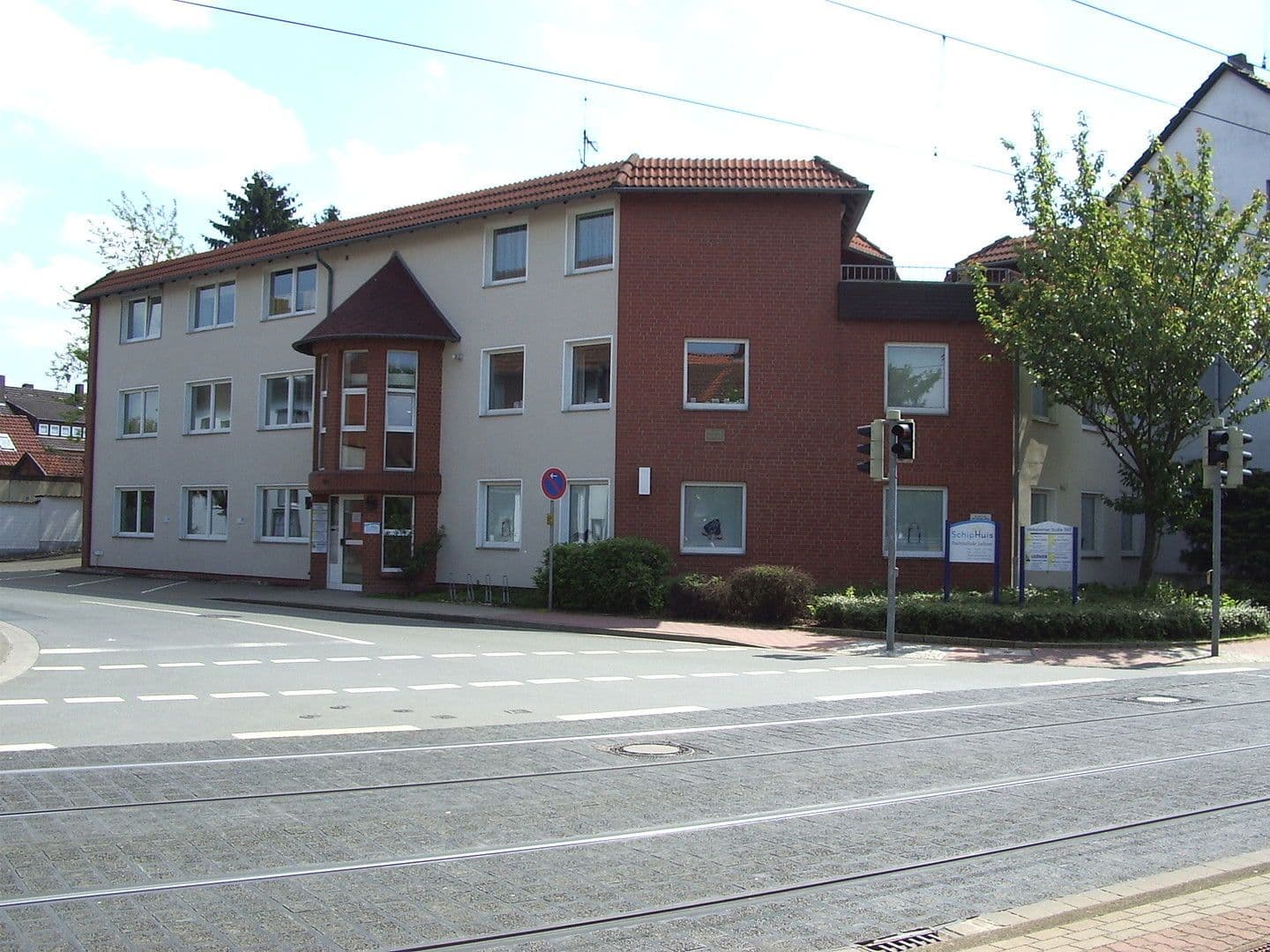 Prodej domu 759 m², pozemek 857 m², Laatzen, Dolní Sasko Prodej domu 759 m², pozemek 857 m², Laatzen, Dolní Sasko