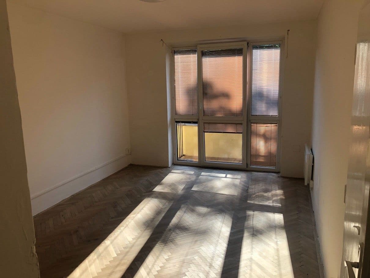 Pronájem bytu 3+1 73 m², Jugoslávská, Brno, Jihomoravský kraj Pronájem bytu 3+1 73 m², Jugoslávská, Brno, Jihomoravský kraj