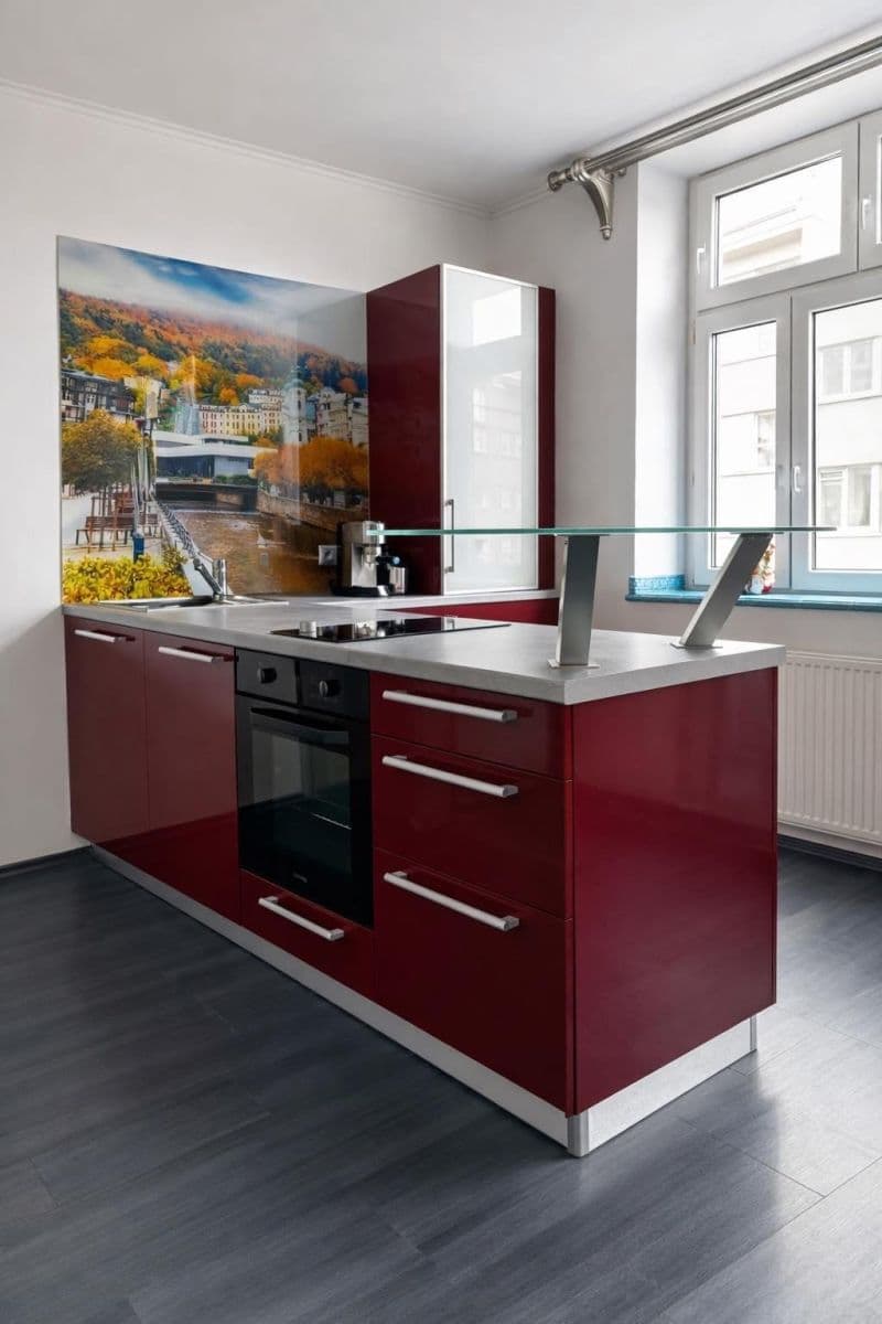 Pronájem bytu 2+kk 52 m², náměstí Dr. M. Horákové, Karlovy Vary, Karlovarský kraj Pronájem bytu 2+kk 52 m², náměstí Dr. M. Horákové, Karlovy Vary, Karlovarský kraj