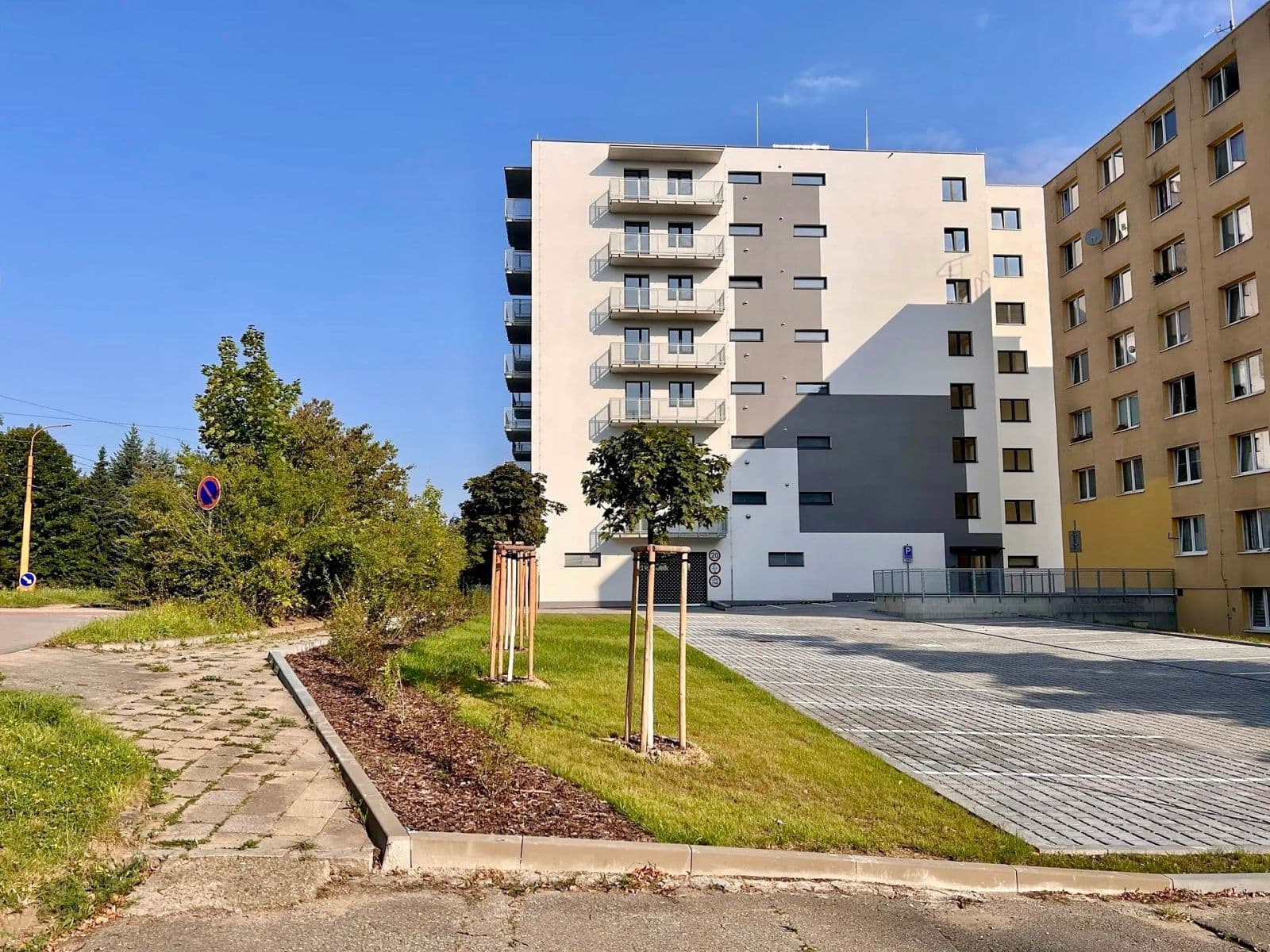 Pronájem bytu 2+kk 70 m², Okružní, Jihlava, Kraj Vysočina Pronájem bytu 2+kk 70 m², Okružní, Jihlava, Kraj Vysočina