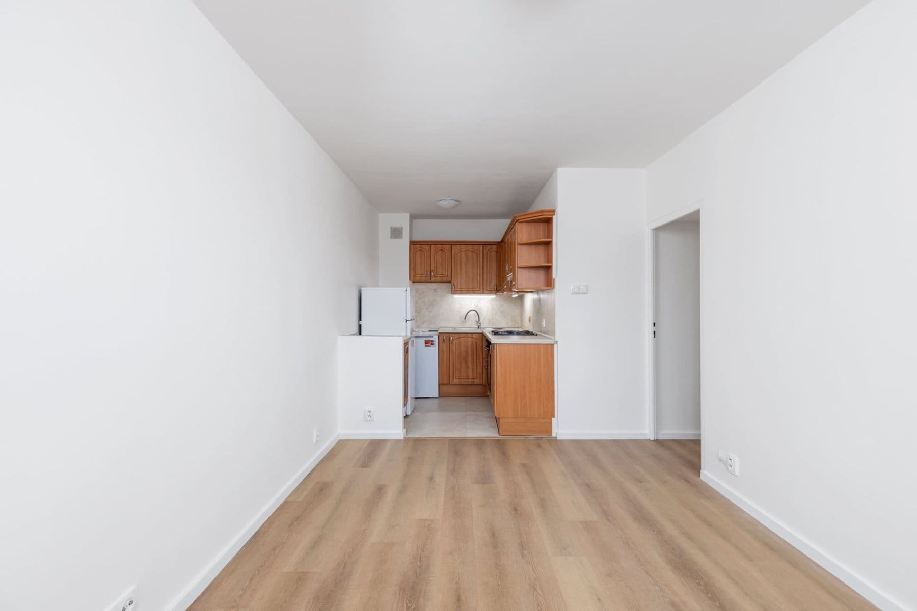 Pronájem bytu 2+kk 40 m², Golfová, Praha, Praha Pronájem bytu 2+kk 40 m², Golfová, Praha, Praha