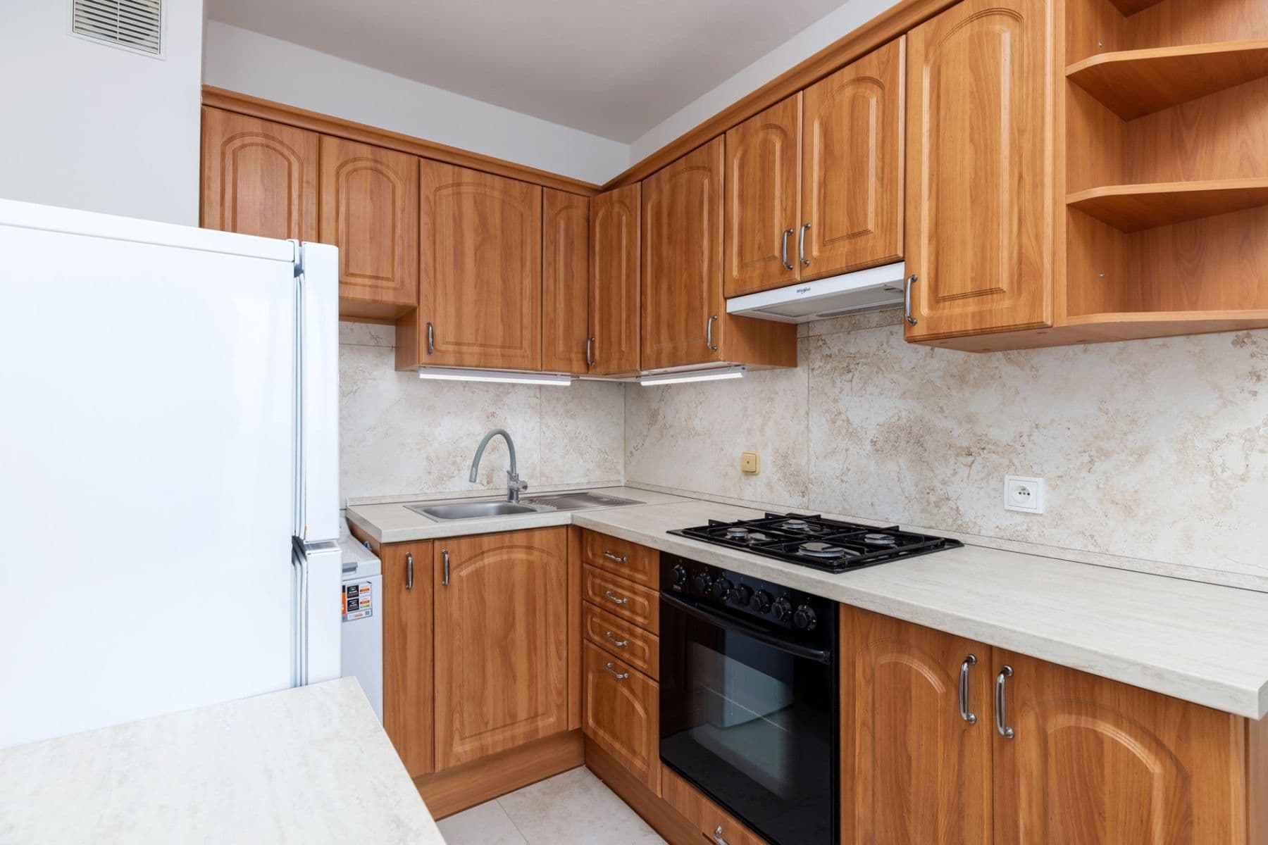 Pronájem bytu 2+kk 40 m², Golfová, Praha, Praha Pronájem bytu 2+kk 40 m², Golfová, Praha, Praha