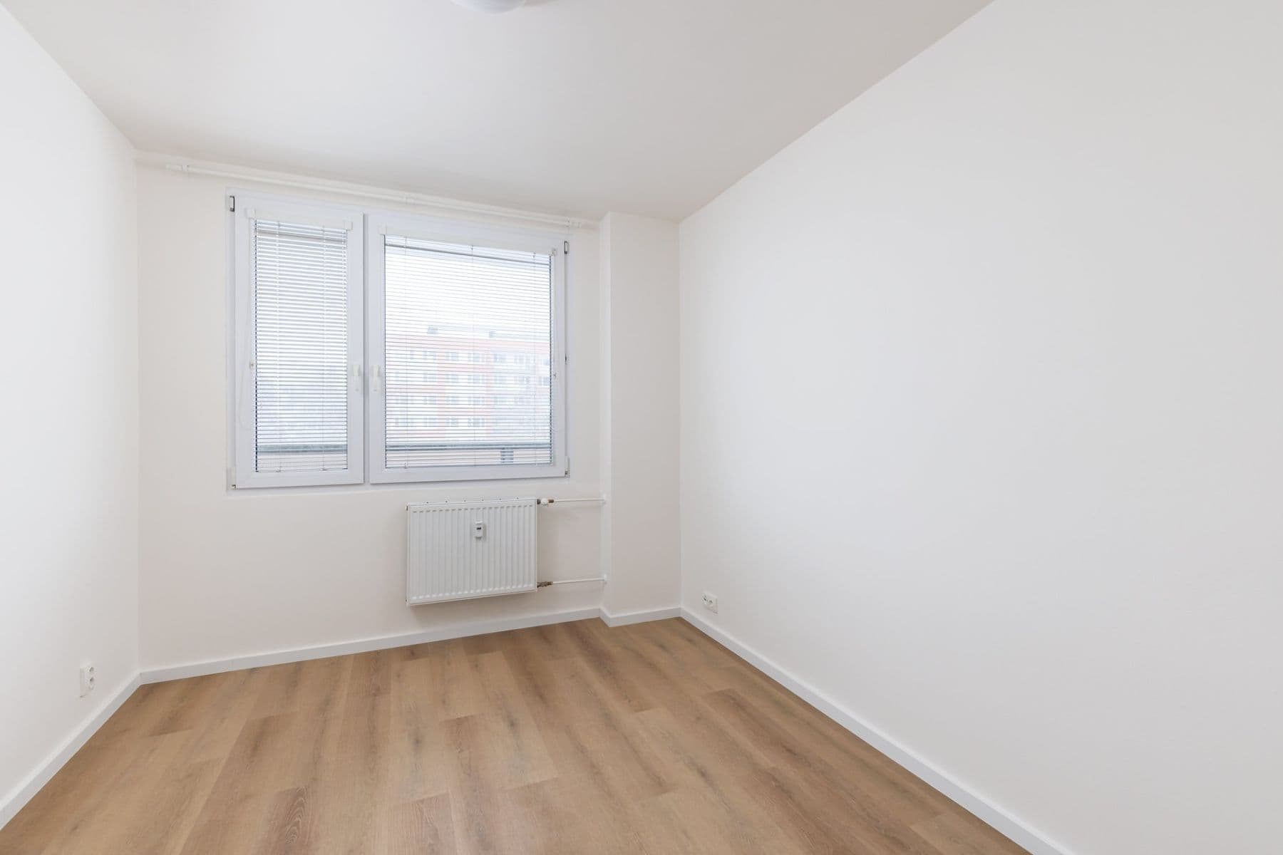 Pronájem bytu 2+kk 40 m², Golfová, Praha, Praha Pronájem bytu 2+kk 40 m², Golfová, Praha, Praha