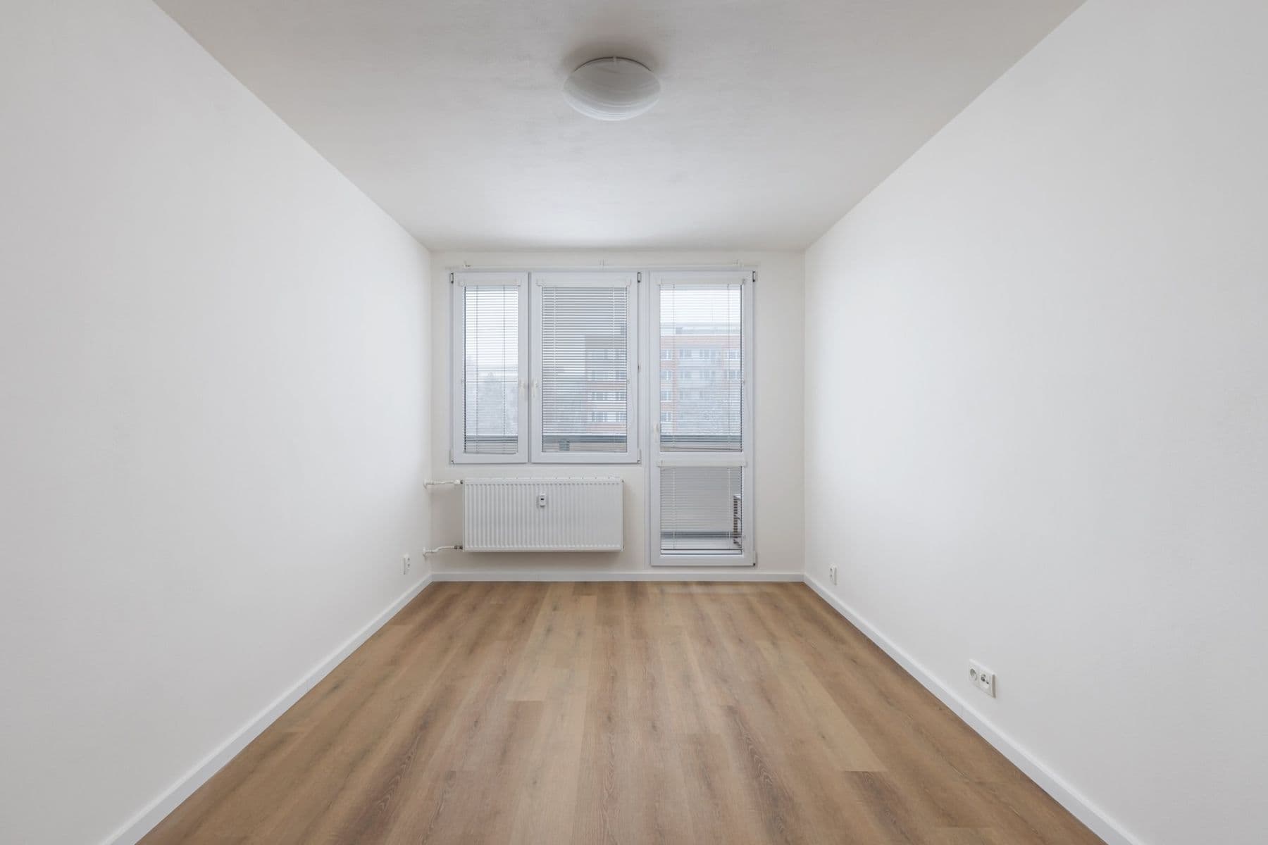 Pronájem bytu 2+kk 40 m², Golfová, Praha, Praha Pronájem bytu 2+kk 40 m², Golfová, Praha, Praha