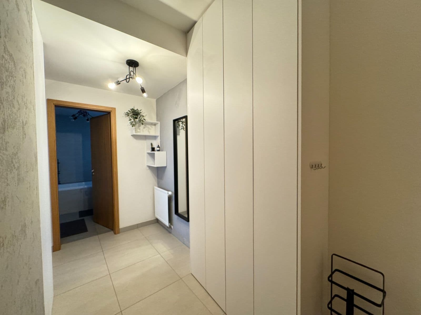 Pronájem bytu 1+kk 56 m², Argentinská, Praha, Praha Pronájem bytu 1+kk 56 m², Argentinská, Praha, Praha