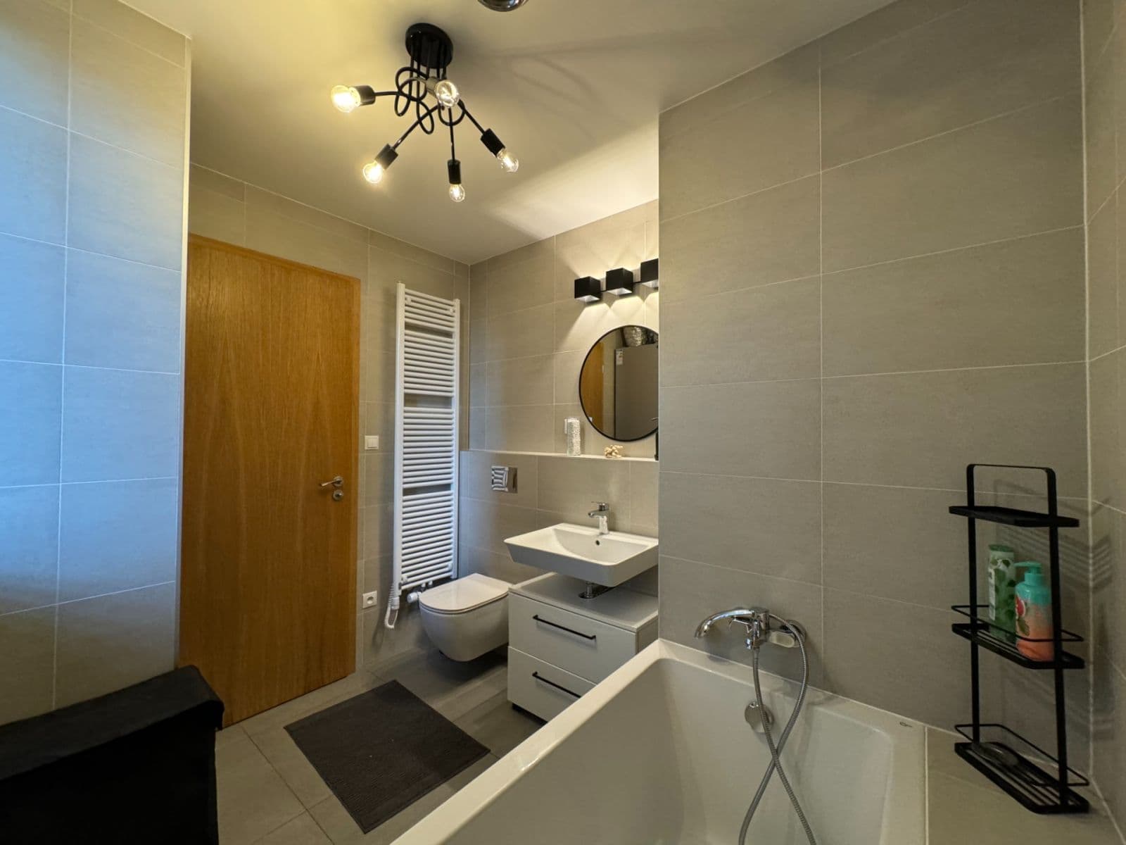 Pronájem bytu 1+kk 56 m², Argentinská, Praha, Praha Pronájem bytu 1+kk 56 m², Argentinská, Praha, Praha