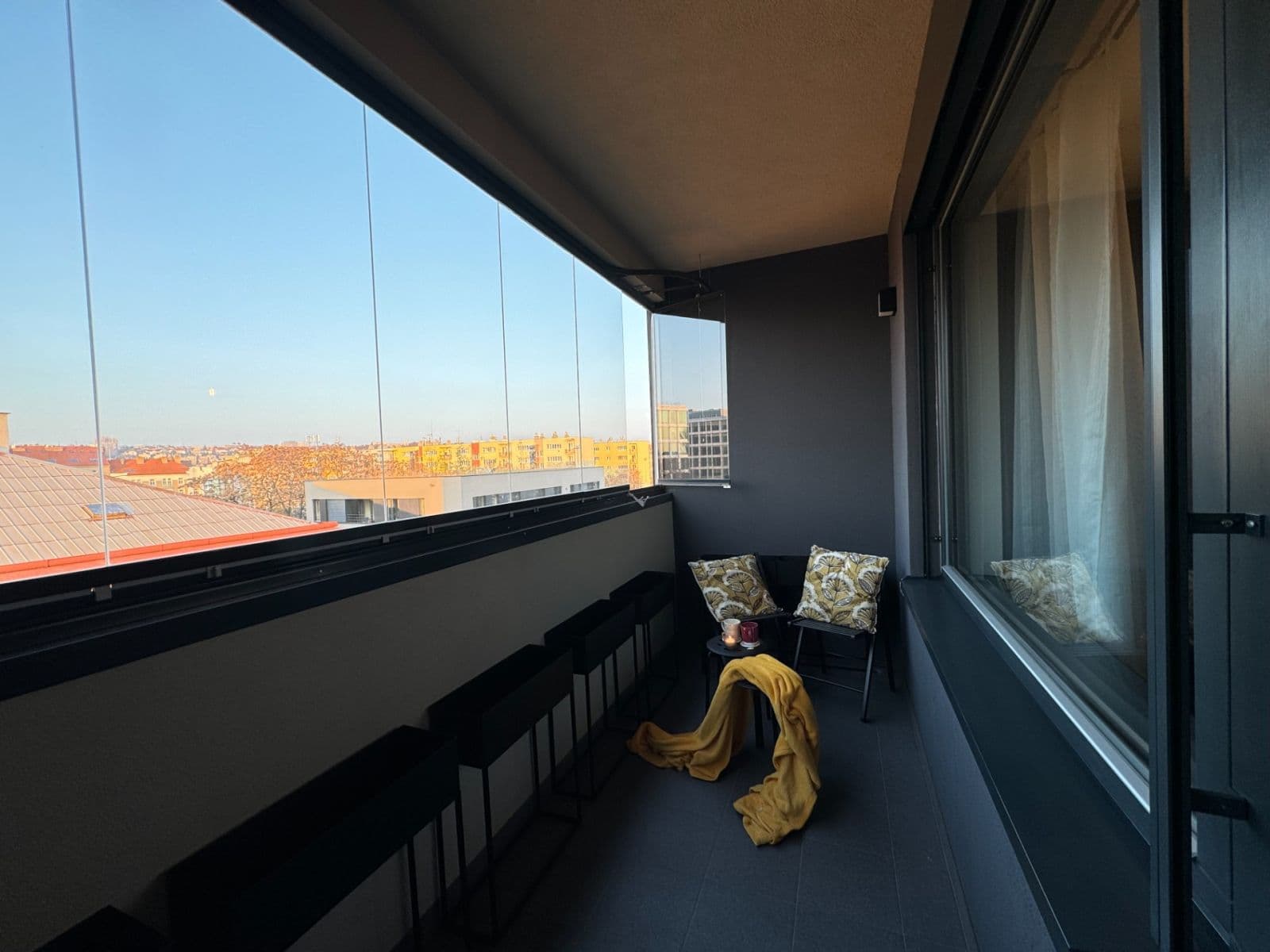 Pronájem bytu 1+kk 56 m², Argentinská, Praha, Praha Pronájem bytu 1+kk 56 m², Argentinská, Praha, Praha