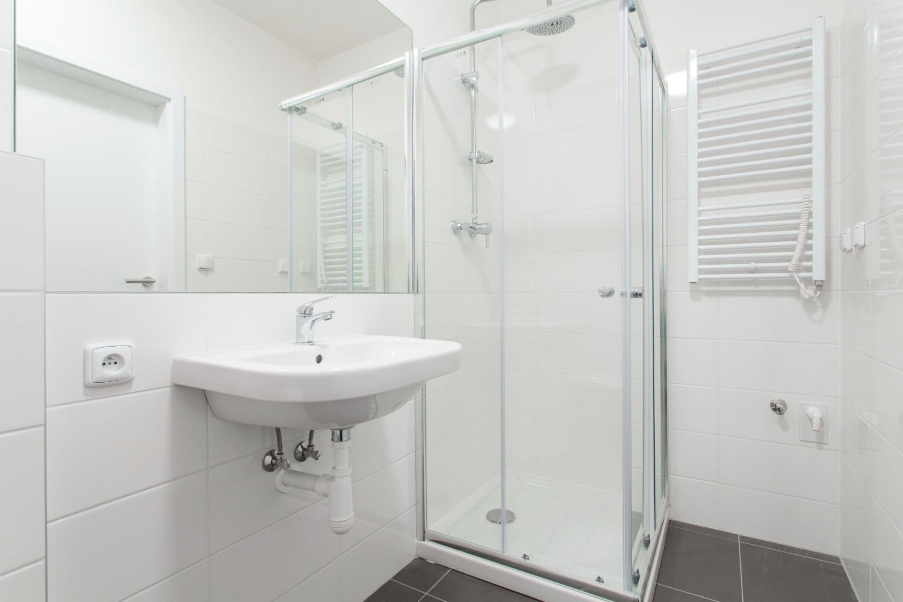 Pronájem bytu 1+kk 26 m², Peroutkova, Praha, Praha Pronájem bytu 1+kk 26 m², Peroutkova, Praha, Praha