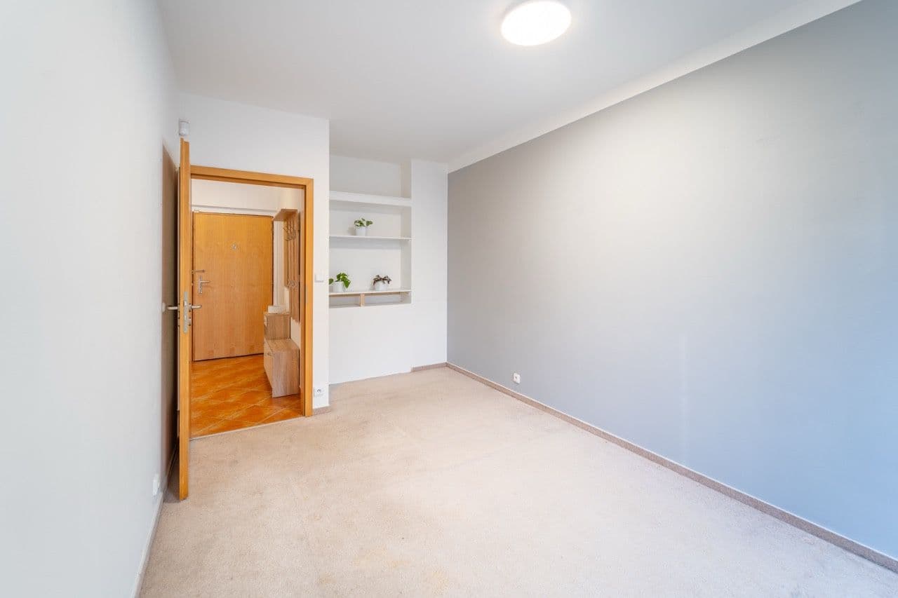 Pronájem bytu 2+kk 53 m², Zubrnická, Praha, Praha Pronájem bytu 2+kk 53 m², Zubrnická, Praha, Praha
