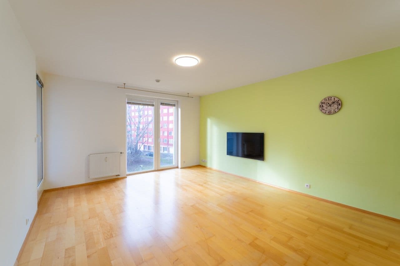 Pronájem bytu 2+kk 53 m², Zubrnická, Praha, Praha Pronájem bytu 2+kk 53 m², Zubrnická, Praha, Praha