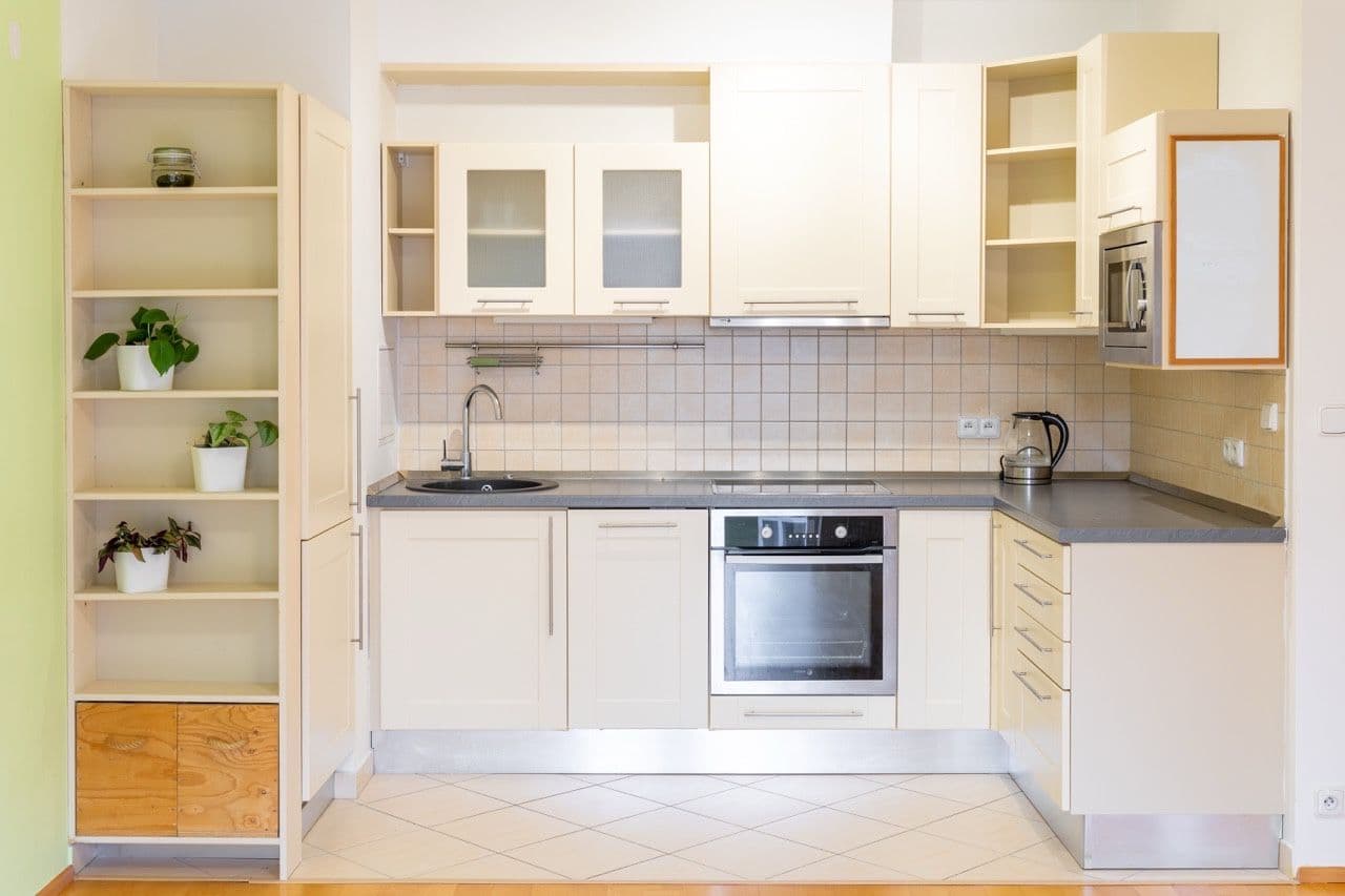 Pronájem bytu 2+kk 53 m², Zubrnická, Praha, Praha Pronájem bytu 2+kk 53 m², Zubrnická, Praha, Praha