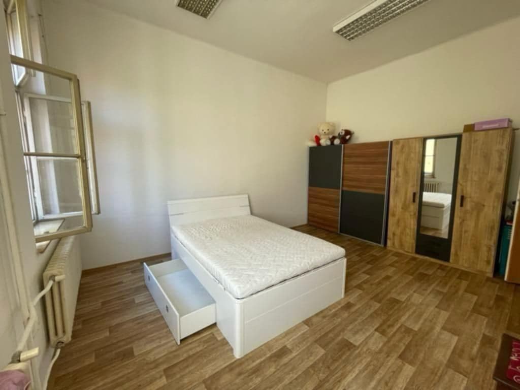 Pronájem bytu 5+1 125 m², Pražská, Plzeň, Plzeňský kraj Pronájem bytu 5+1 125 m², Pražská, Plzeň, Plzeňský kraj