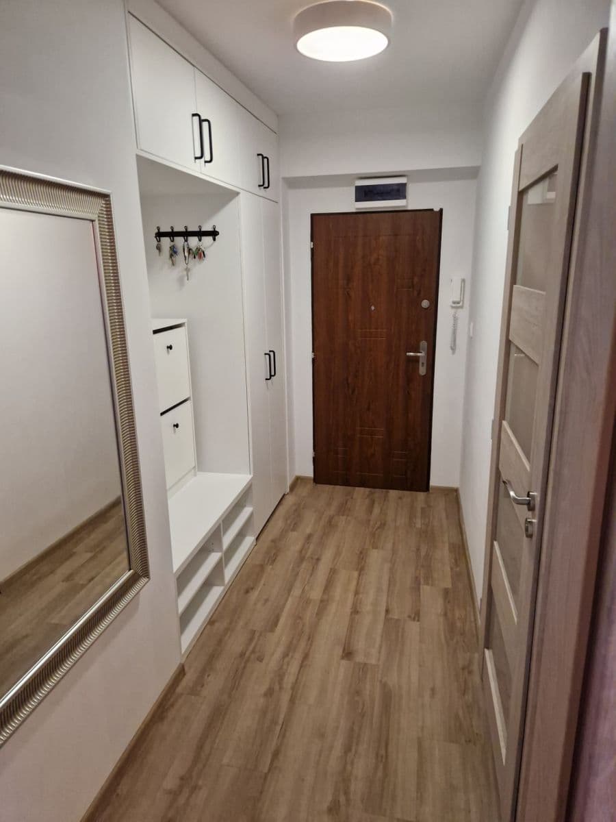 Pronájem bytu 4+1 82 m², Havlíčkova, Mladá Boleslav, Středočeský kraj Pronájem bytu 4+1 82 m², Havlíčkova, Mladá Boleslav, Středočeský kraj