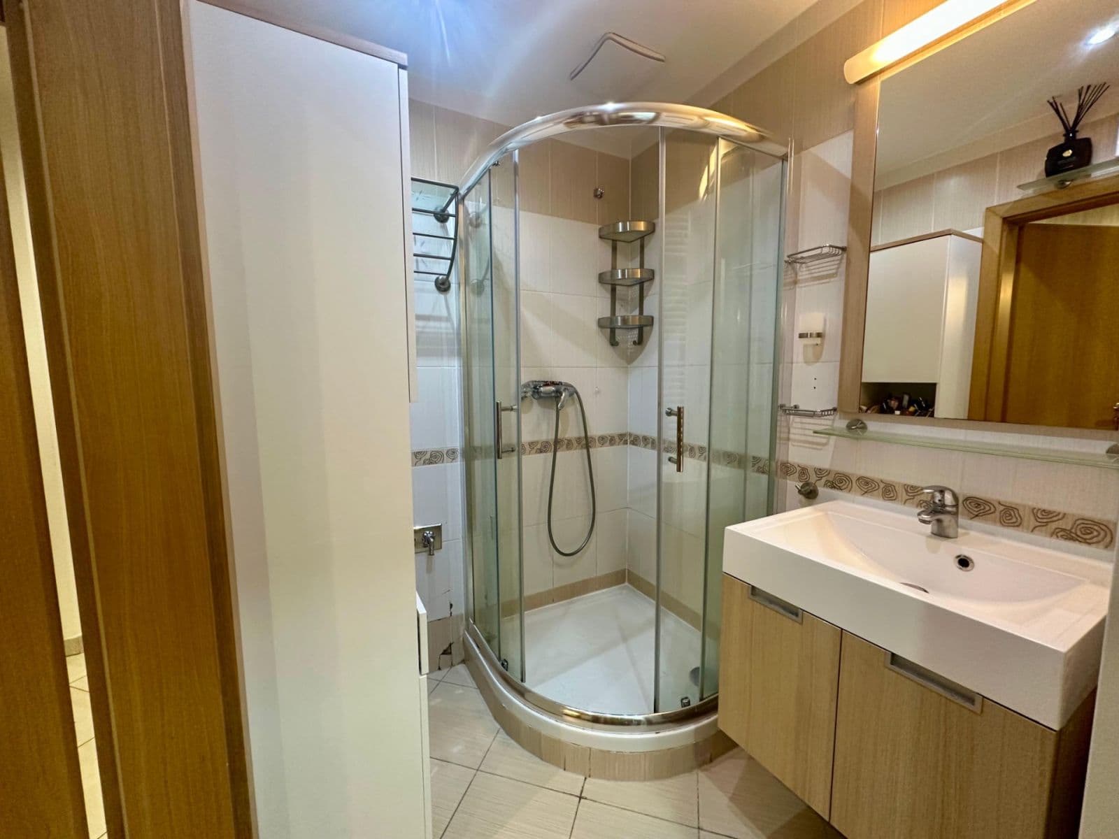 Pronájem bytu 2+kk 64 m², Tulešická, Praha, Praha Pronájem bytu 2+kk 64 m², Tulešická, Praha, Praha