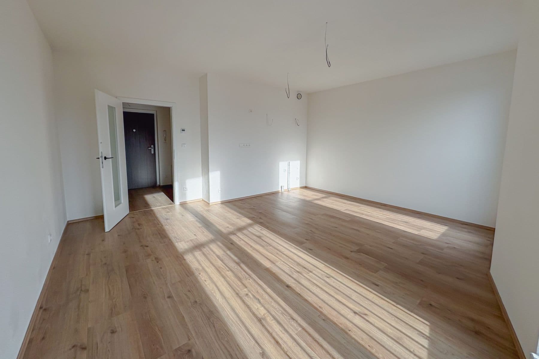 Prodej bytu 1+kk 34 m², Dobrovodská, České Budějovice, Jihočeský kraj Prodej bytu 1+kk 34 m², Dobrovodská, České Budějovice, Jihočeský kraj