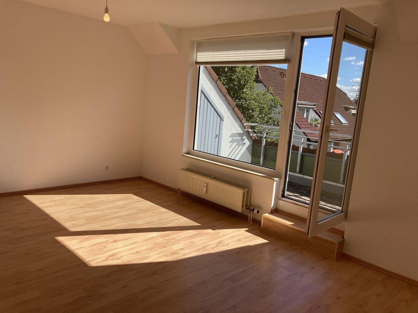 Prodej bytu 3+1 76 m², Wolfsburg Fallersleben, Dolní Sasko Prodej bytu 3+1 76 m², Wolfsburg Fallersleben, Dolní Sasko