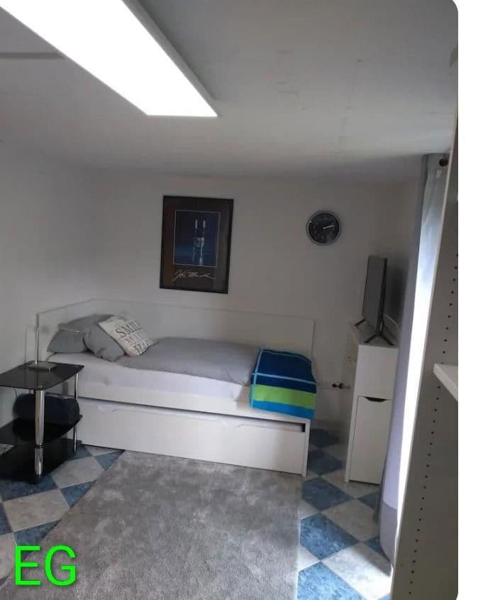 Prodej domu 148 m², pozemek 180 m², Mühlacker, Bádensko-Württembersko Prodej domu 148 m², pozemek 180 m², Mühlacker, Bádensko-Württembersko