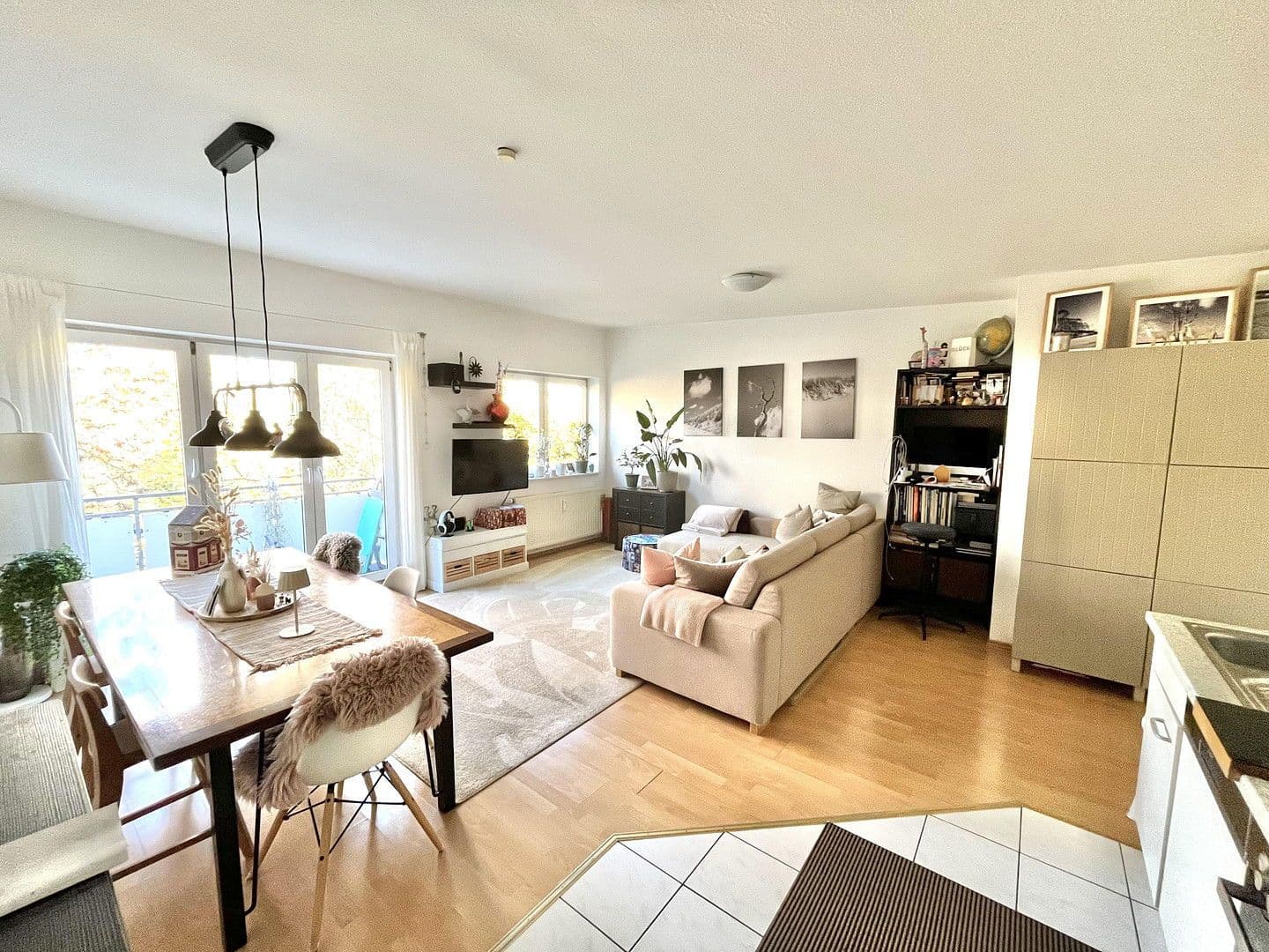 Prodej bytu 3+1 66 m², Hamburg, Hamburg Prodej bytu 3+1 66 m², Hamburg, Hamburg