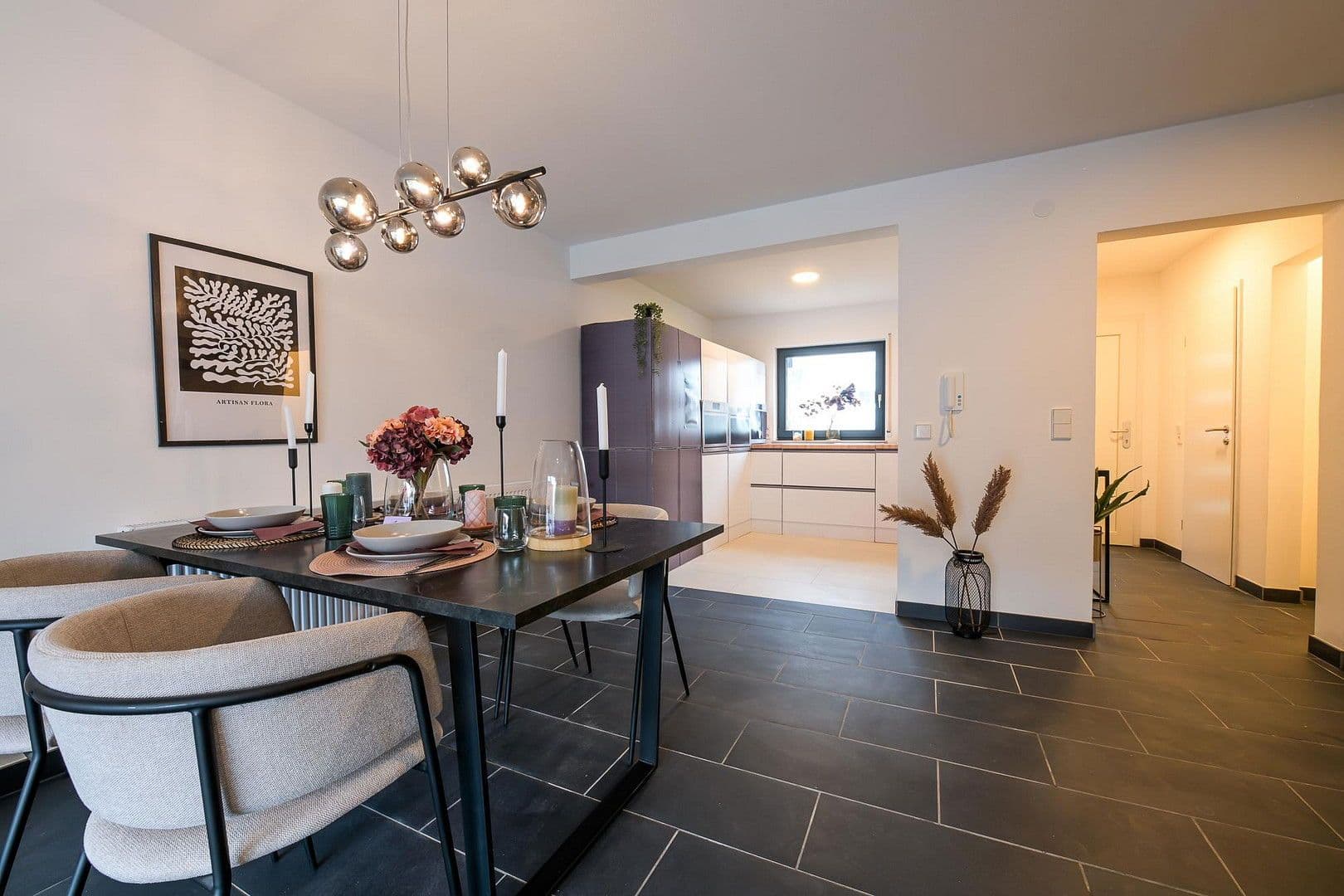 Prodej domu 161 m², pozemek 216 m², Bad Friedrichshall, Bádensko-Württembersko Prodej domu 161 m², pozemek 216 m², Bad Friedrichshall, Bádensko-Württembersko