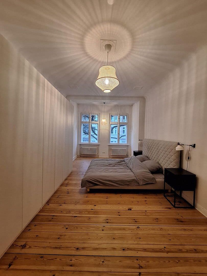 Pronájem bytu 2+1 66 m², Konradinstraße 28, Berlin, Berlín Pronájem bytu 2+1 66 m², Konradinstraße 28, Berlin, Berlín