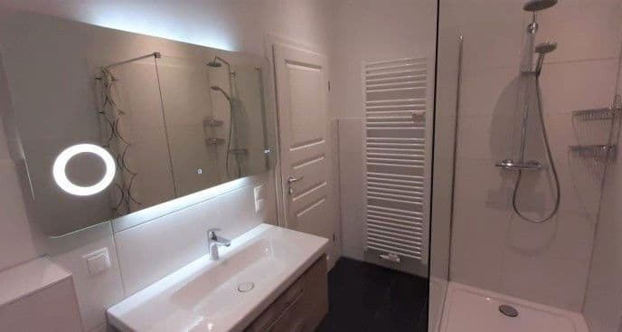 Pronájem bytu 2+1 66 m², Konradinstraße 28, Berlin, Berlín Pronájem bytu 2+1 66 m², Konradinstraße 28, Berlin, Berlín