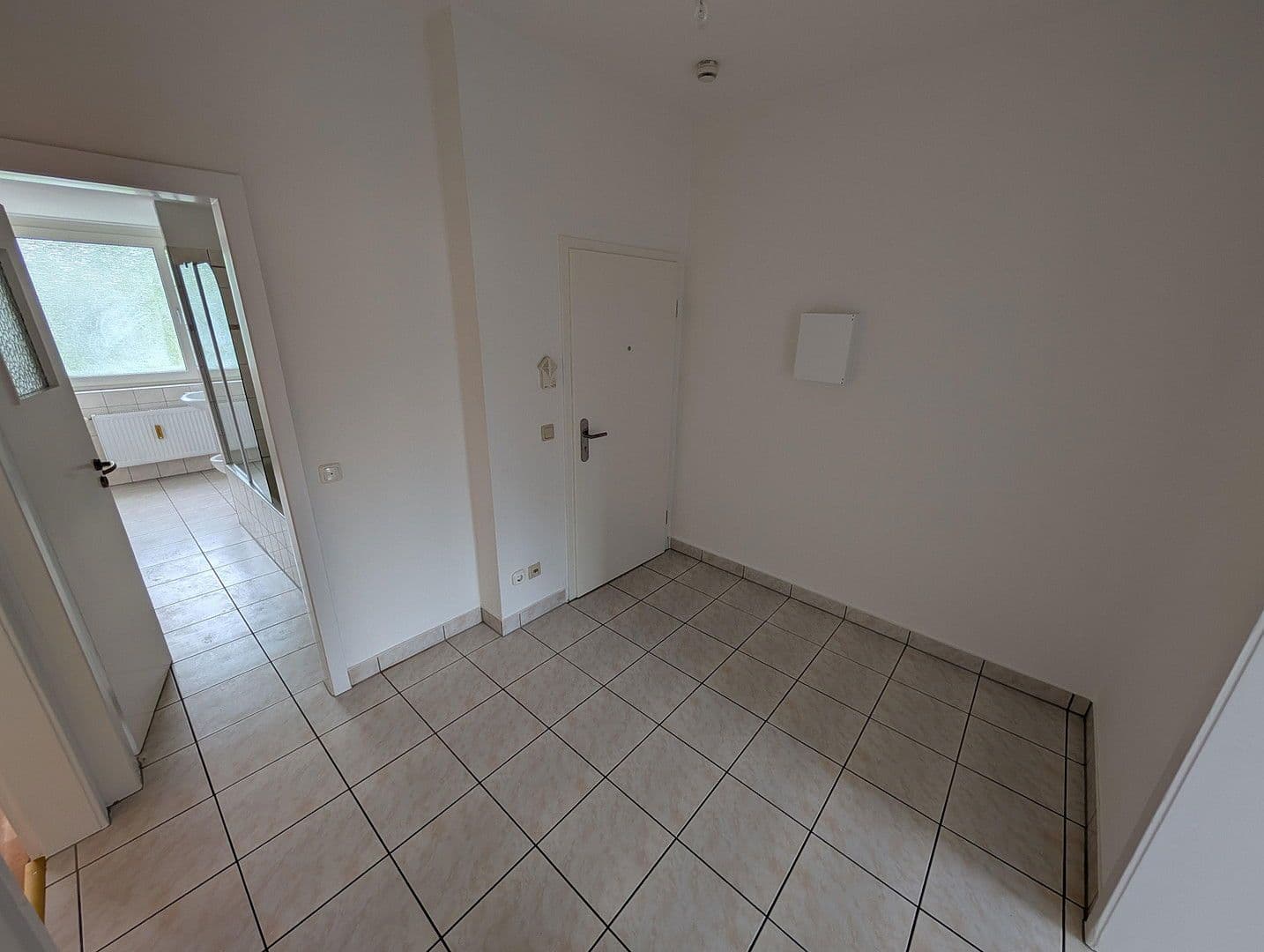 Pronájem bytu 2+1 67 m², Köln, Severní Porýní-Vestfálsko Pronájem bytu 2+1 67 m², Köln, Severní Porýní-Vestfálsko