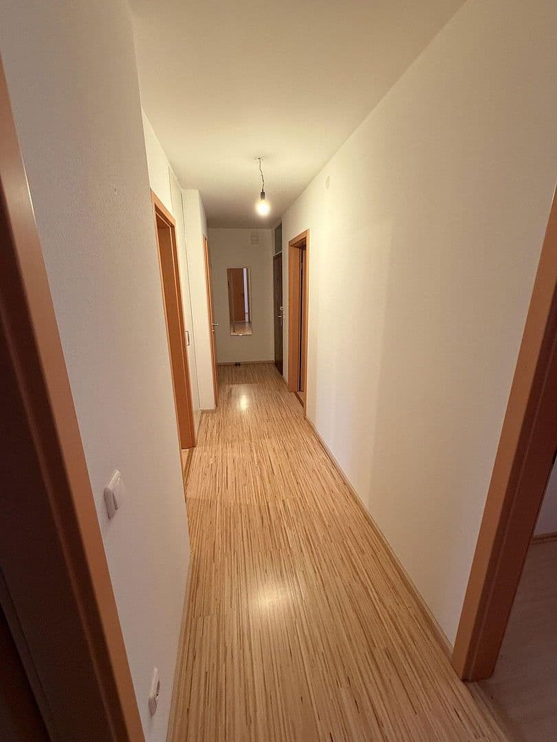 Pronájem bytu 4+1 86 m², Nürnberg, Bavorsko Pronájem bytu 4+1 86 m², Nürnberg, Bavorsko