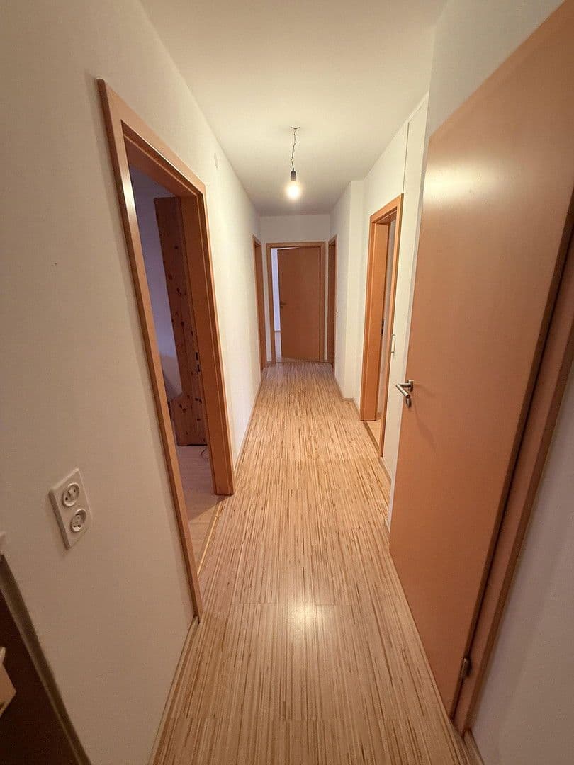 Pronájem bytu 4+1 86 m², Nürnberg, Bavorsko Pronájem bytu 4+1 86 m², Nürnberg, Bavorsko