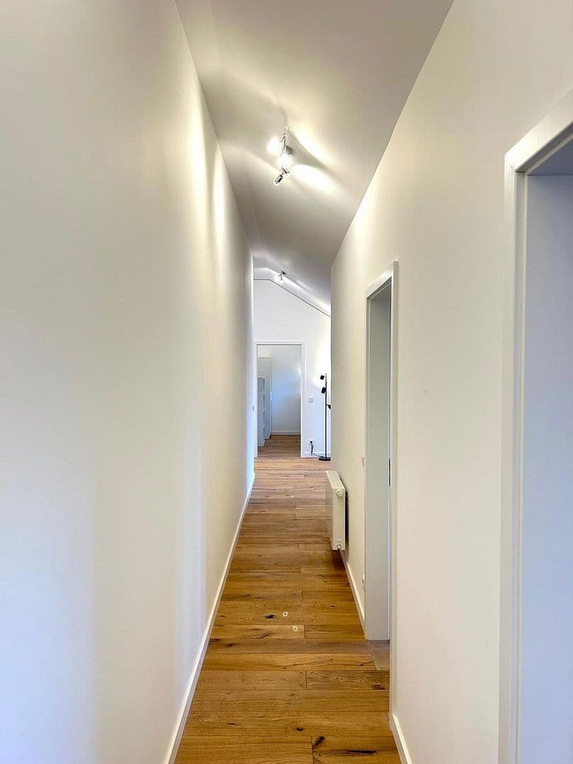 Pronájem bytu 3+1 87 m², Borsteler Chaussee 177, Hamburg, Hamburg Pronájem bytu 3+1 87 m², Borsteler Chaussee 177, Hamburg, Hamburg