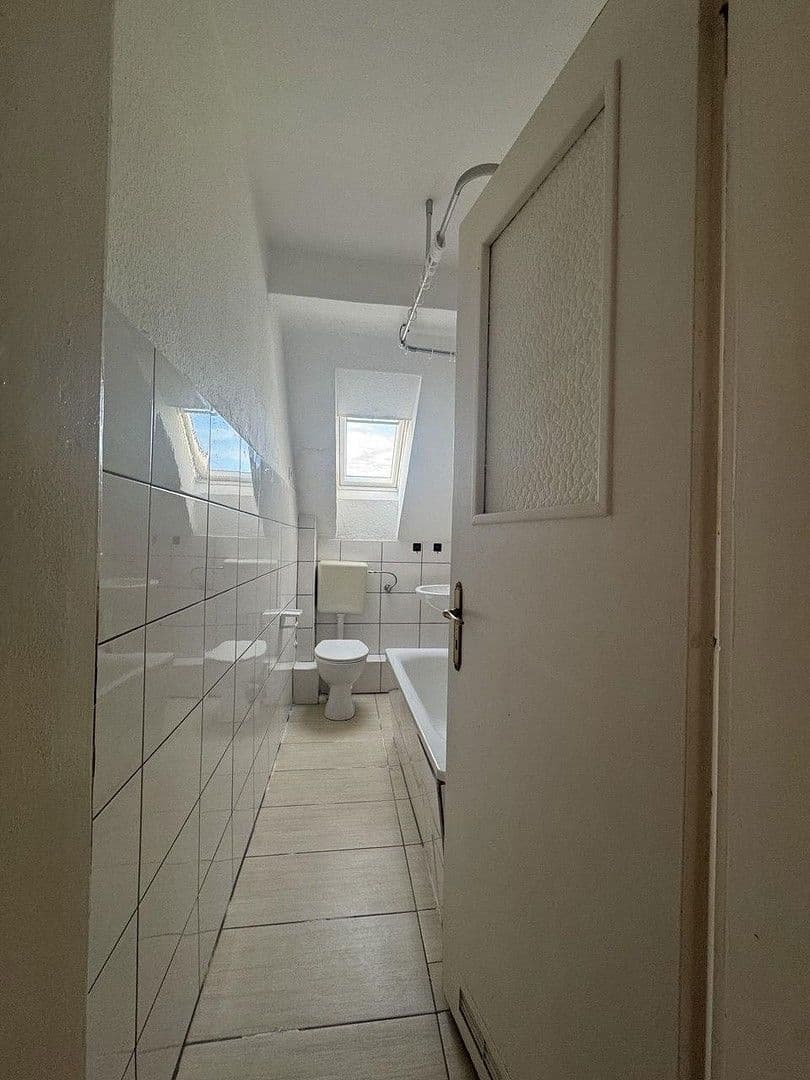 Pronájem bytu 2+1 40 m², Oberhausen, Severní Porýní-Vestfálsko Pronájem bytu 2+1 40 m², Oberhausen, Severní Porýní-Vestfálsko