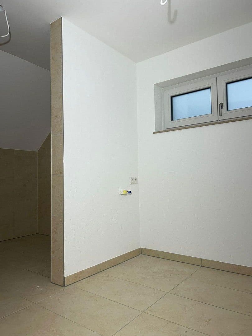 Pronájem bytu 4+kk 110 m², Blaubeuren, Bádensko-Württembersko Pronájem bytu 4+kk 110 m², Blaubeuren, Bádensko-Württembersko