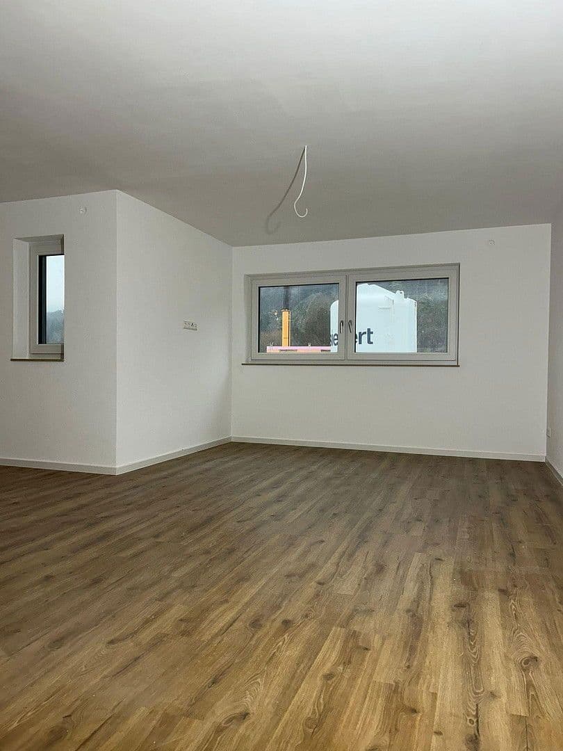 Pronájem bytu 4+kk 110 m², Blaubeuren, Bádensko-Württembersko Pronájem bytu 4+kk 110 m², Blaubeuren, Bádensko-Württembersko