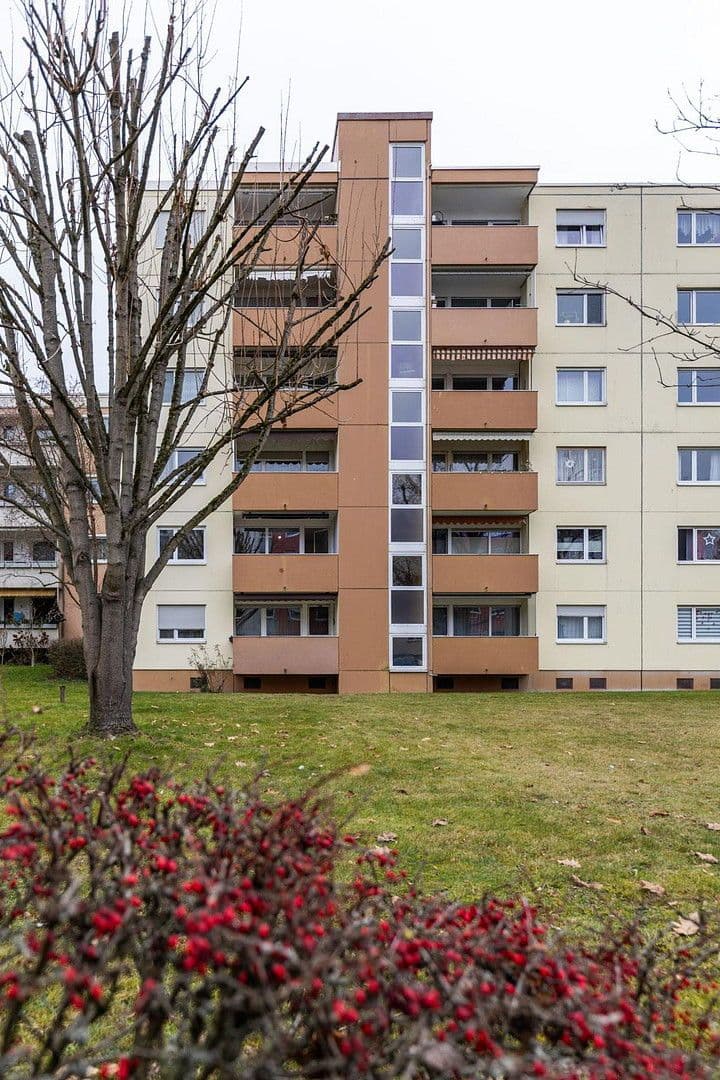 Prodej bytu 3+1 84 m², Petersauracher Str. 39, Nürnberg, Bavorsko Prodej bytu 3+1 84 m², Petersauracher Str. 39, Nürnberg, Bavorsko