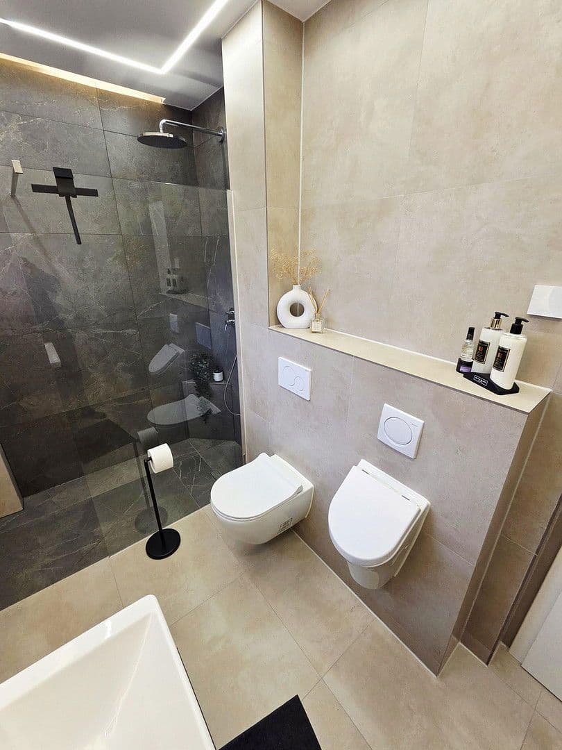 Prodej domu 150 m², pozemek 380 m², Essen, Severní Porýní-Vestfálsko Prodej domu 150 m², pozemek 380 m², Essen, Severní Porýní-Vestfálsko