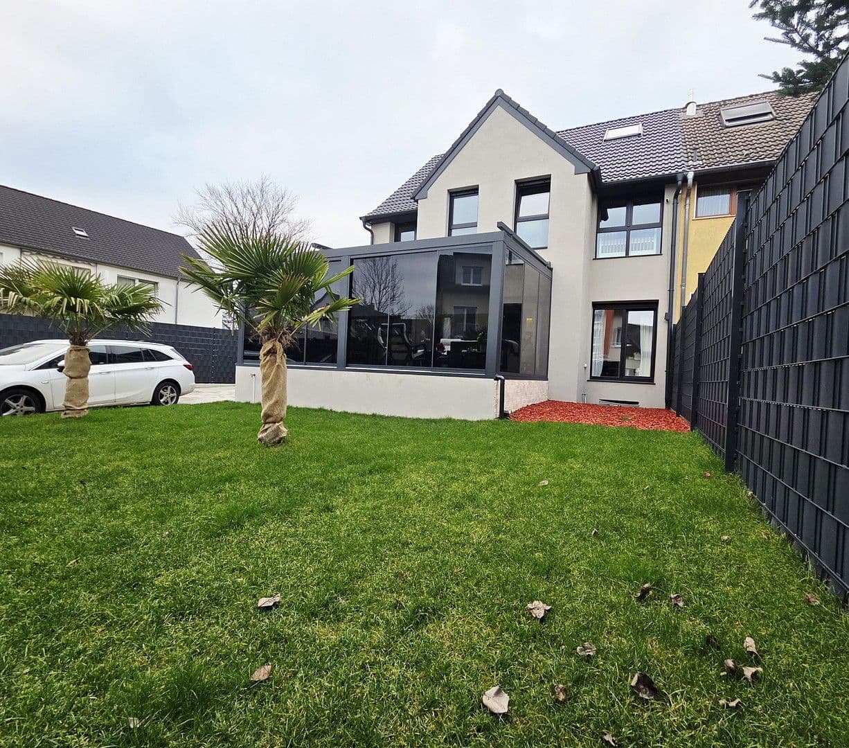 Prodej domu 150 m², pozemek 380 m², Essen, Severní Porýní-Vestfálsko Prodej domu 150 m², pozemek 380 m², Essen, Severní Porýní-Vestfálsko