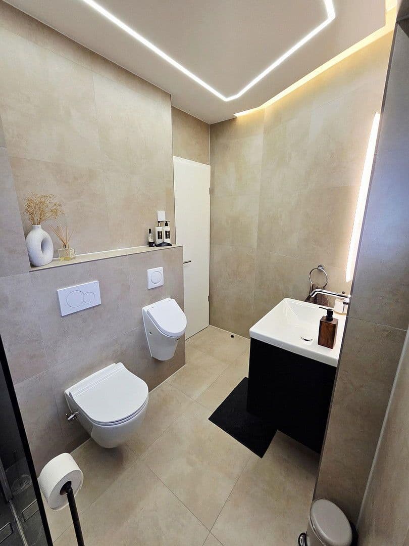 Prodej domu 150 m², pozemek 380 m², Essen, Severní Porýní-Vestfálsko Prodej domu 150 m², pozemek 380 m², Essen, Severní Porýní-Vestfálsko