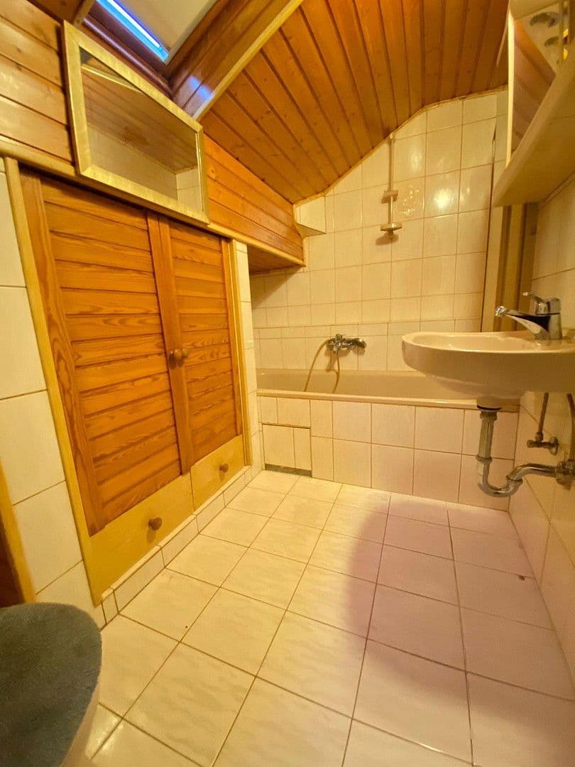 Prodej domu 153 m², pozemek 212 m², Bietigheim, Bádensko-Württembersko Prodej domu 153 m², pozemek 212 m², Bietigheim, Bádensko-Württembersko