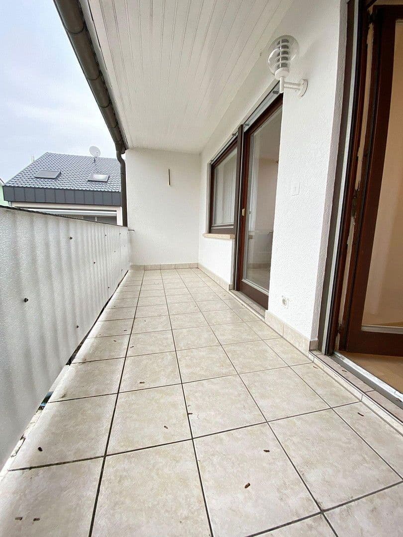 Prodej domu 153 m², pozemek 212 m², Bietigheim, Bádensko-Württembersko Prodej domu 153 m², pozemek 212 m², Bietigheim, Bádensko-Württembersko