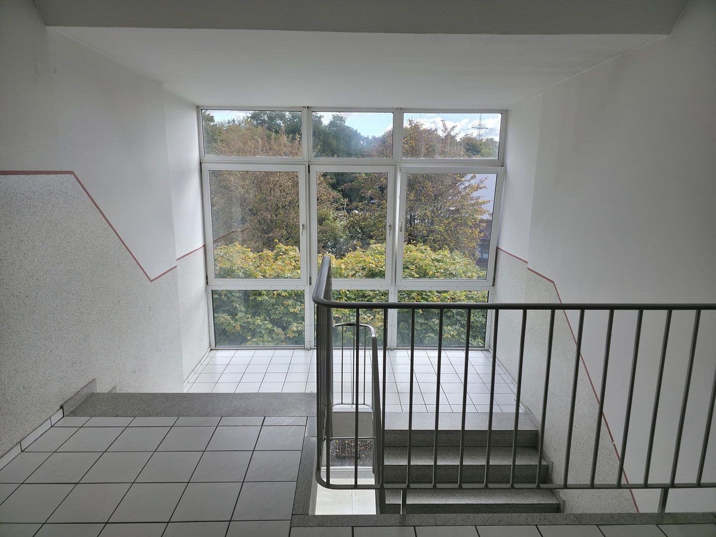 Pronájem bytu 3+1 73 m², Kieler Straße 11, Quickborn, Šlesvicko-Holštýnsko Pronájem bytu 3+1 73 m², Kieler Straße 11, Quickborn, Šlesvicko-Holštýnsko