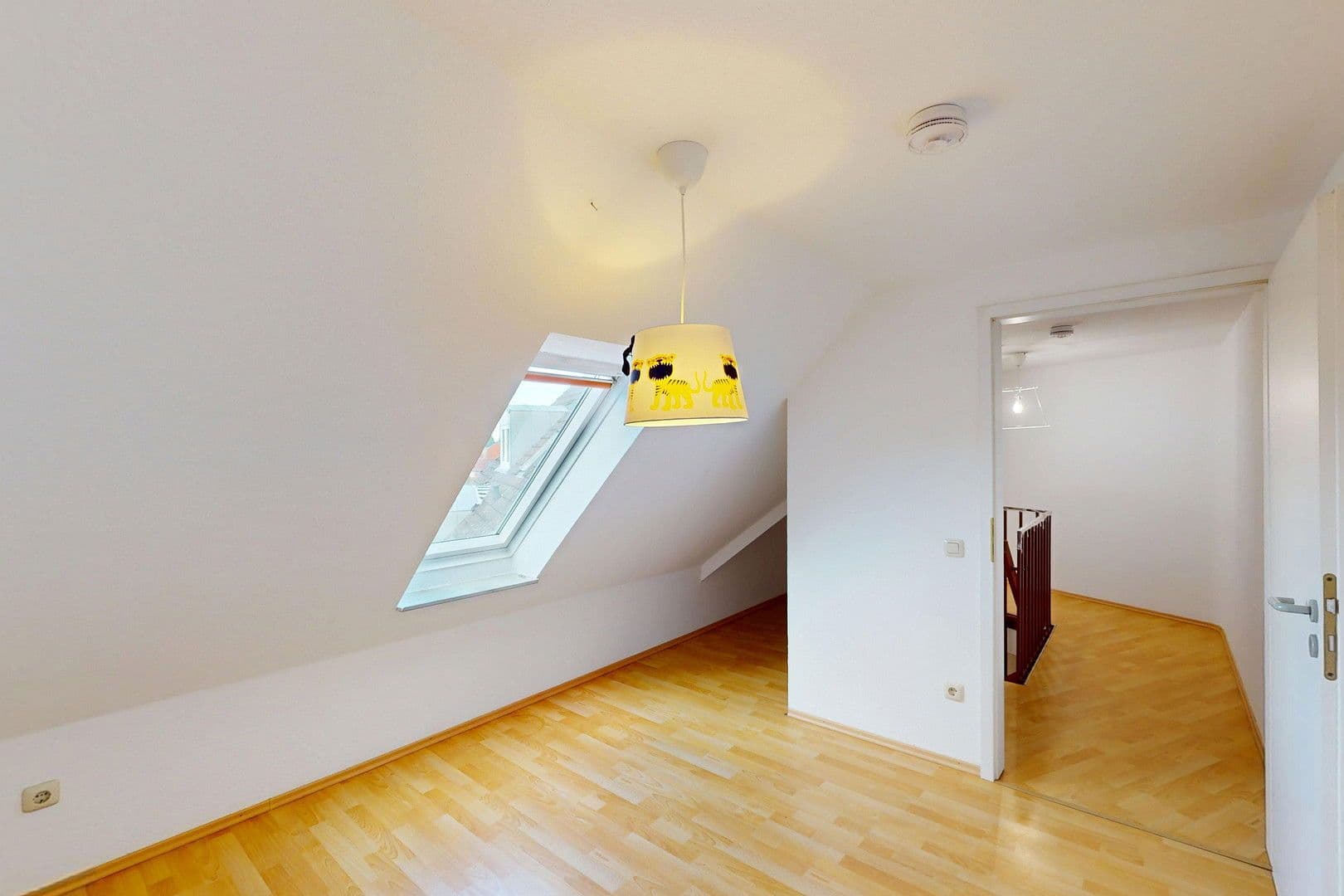 Pronájem bytu 3+1 73 m², Kieler Straße 11, Quickborn, Šlesvicko-Holštýnsko Pronájem bytu 3+1 73 m², Kieler Straße 11, Quickborn, Šlesvicko-Holštýnsko