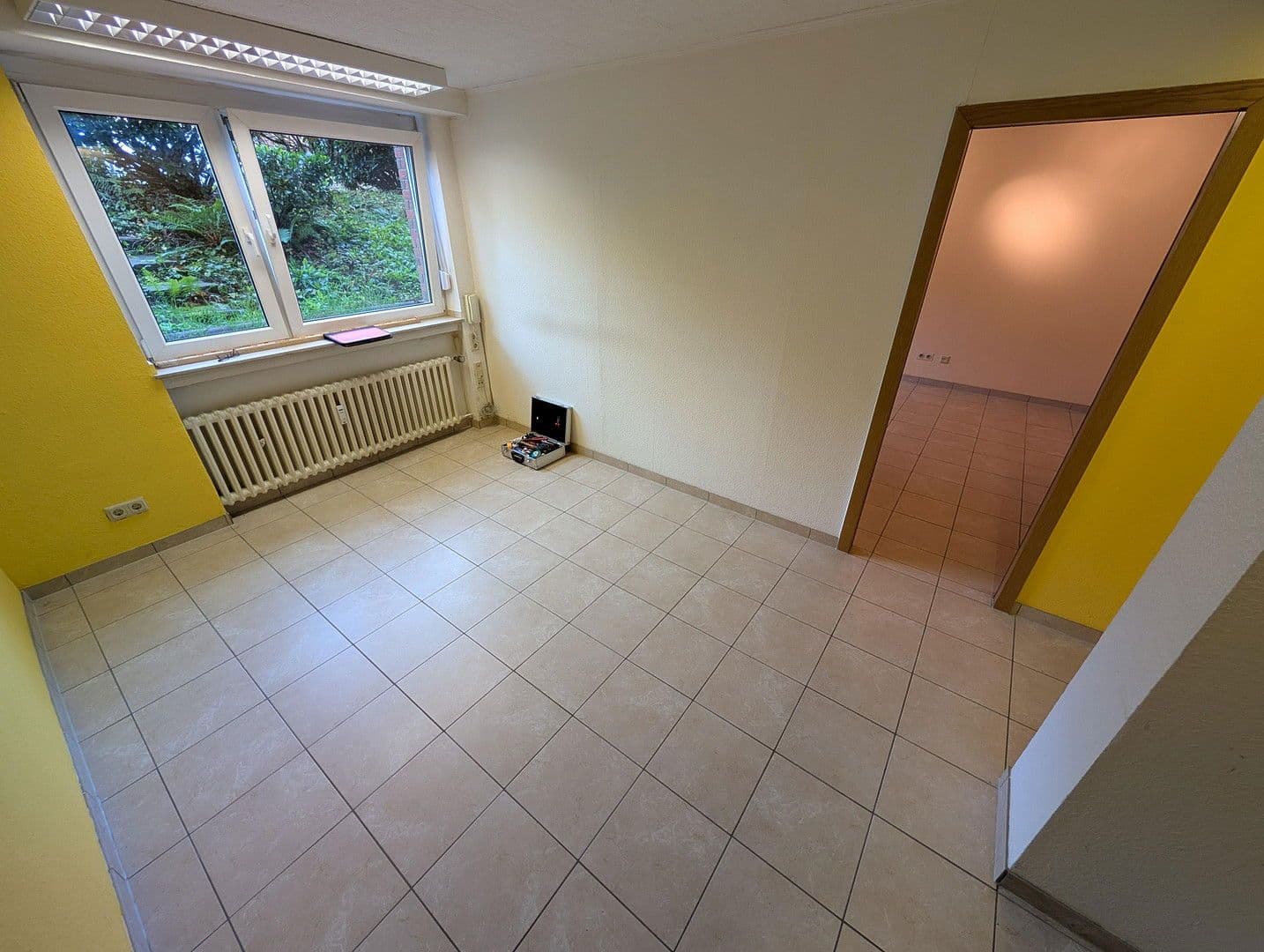 Pronájem kanceláře 40 m², Petersenstr. 42, Köln, Severní Porýní-Vestfálsko Pronájem kanceláře 40 m², Petersenstr. 42, Köln, Severní Porýní-Vestfálsko