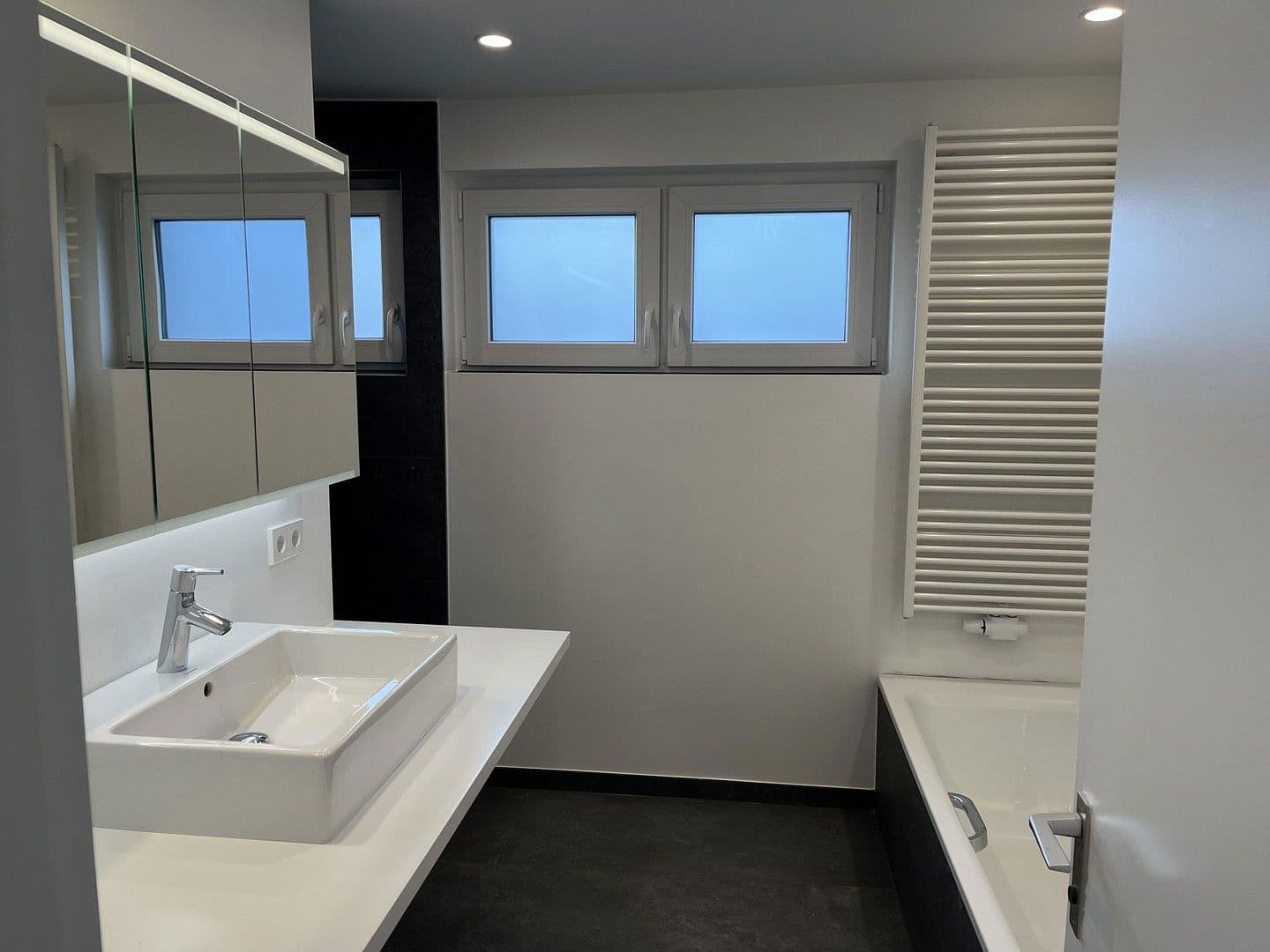 Pronájem bytu 3+kk 89 m², Im Schafhof 15, Ostfildern, Bádensko-Württembersko Pronájem bytu 3+kk 89 m², Im Schafhof 15, Ostfildern, Bádensko-Württembersko