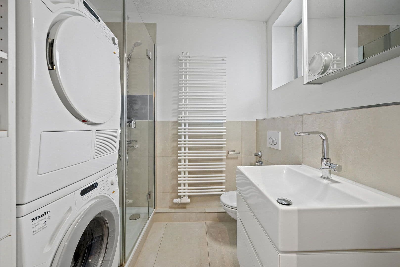 Prodej bytu 3+1 94 m², München, Bavorsko Prodej bytu 3+1 94 m², München, Bavorsko