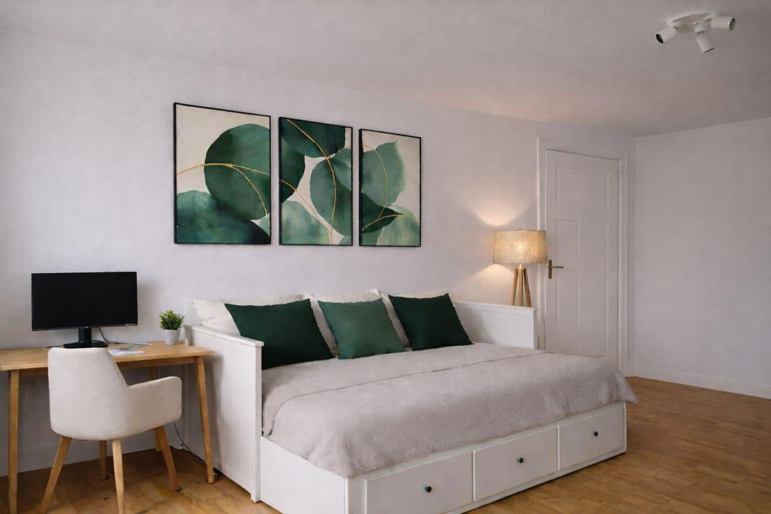 Prodej bytu 3+1 94 m², Frankfurt am Main, Hessen Prodej bytu 3+1 94 m², Frankfurt am Main, Hessen